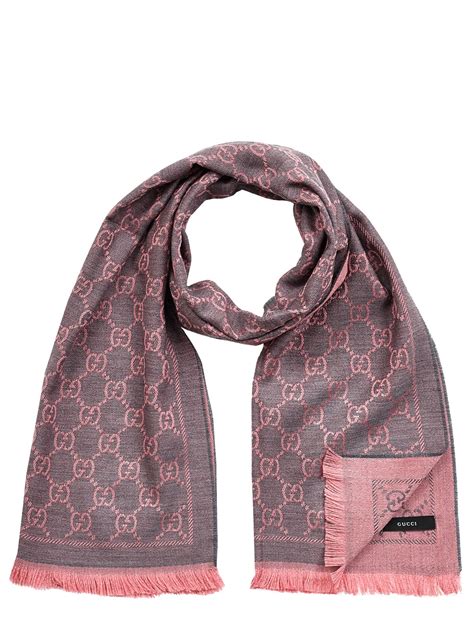 pink.gucci scarf